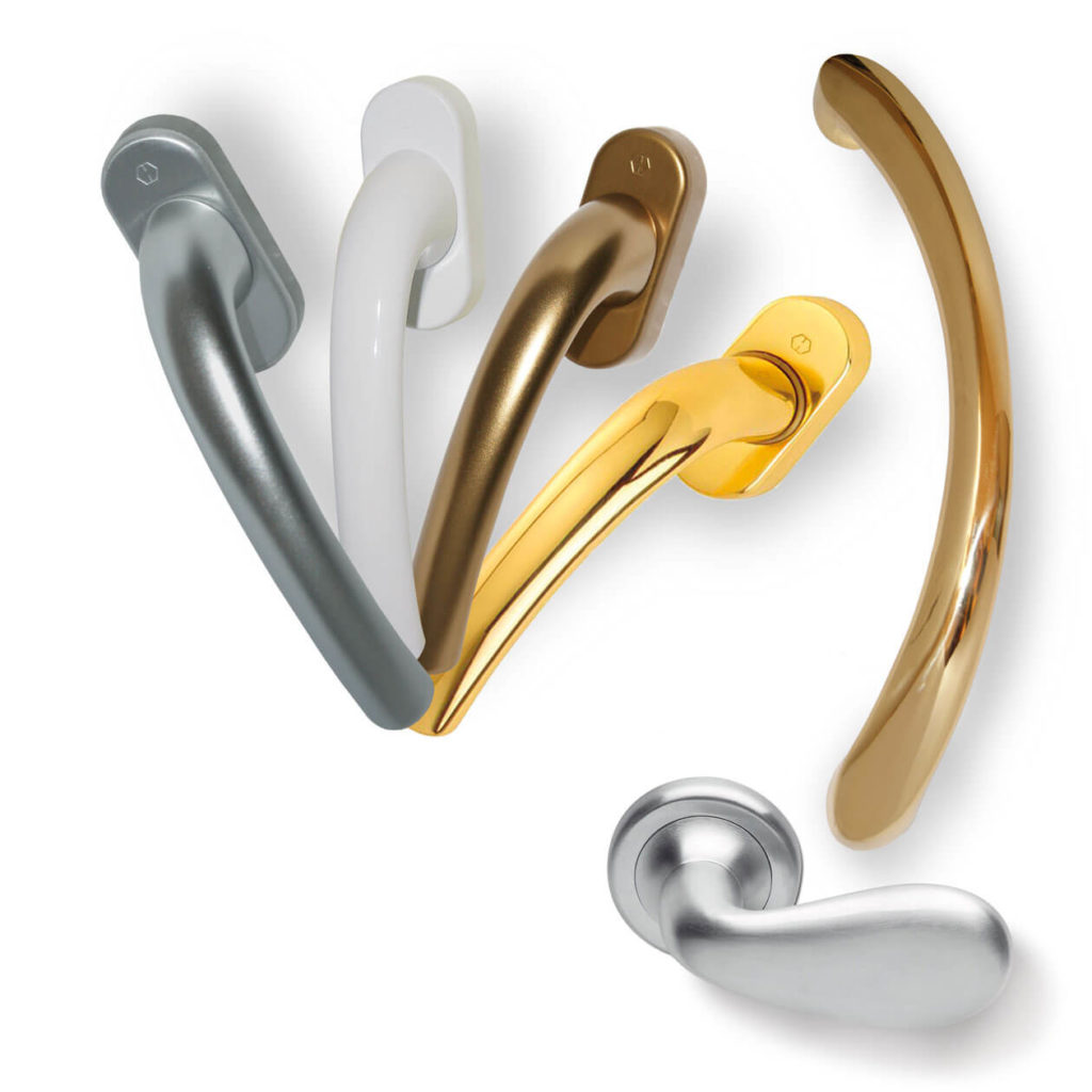 vari tipi di maniglie finestre e porte